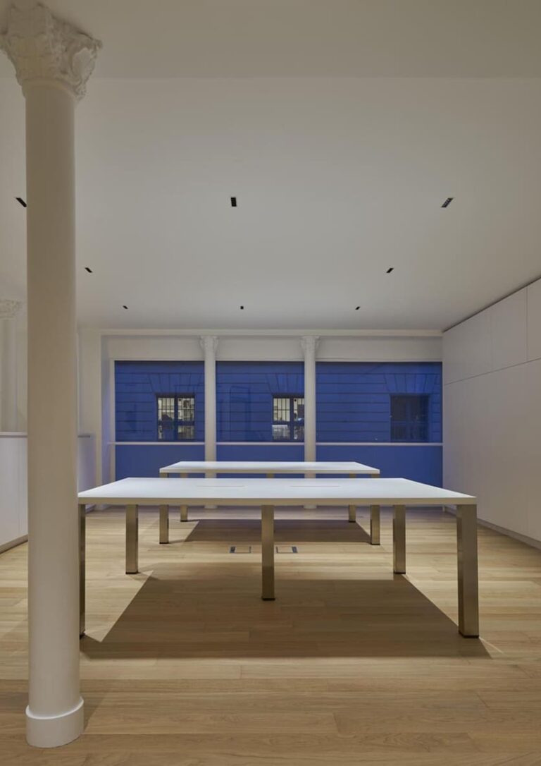 plateau_de_bureaux_6-thumb